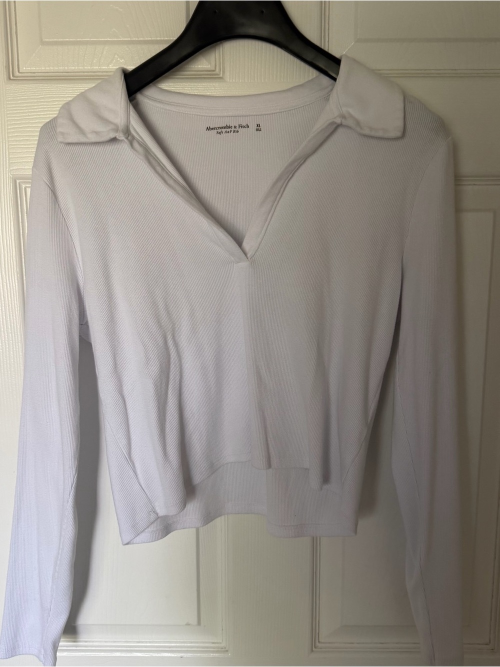 Abercrombie & Fitch White Long-Sleeve V-Neck Polo Top